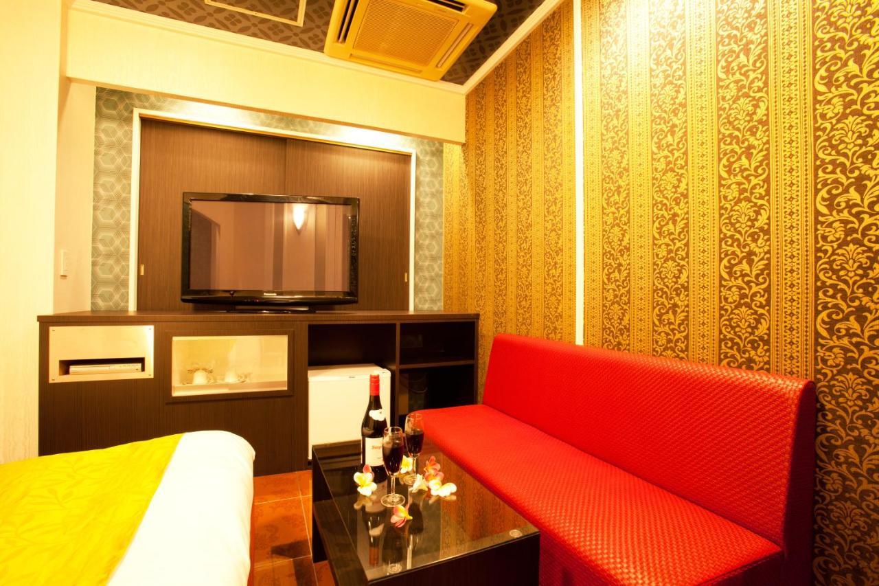טוקיו Hotel Luna (Adults Only) מראה חיצוני תמונה